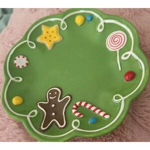 Hallmark Christmas Gingerbread Green Ceramic Candy Nut Scalloped 6.5" Dish